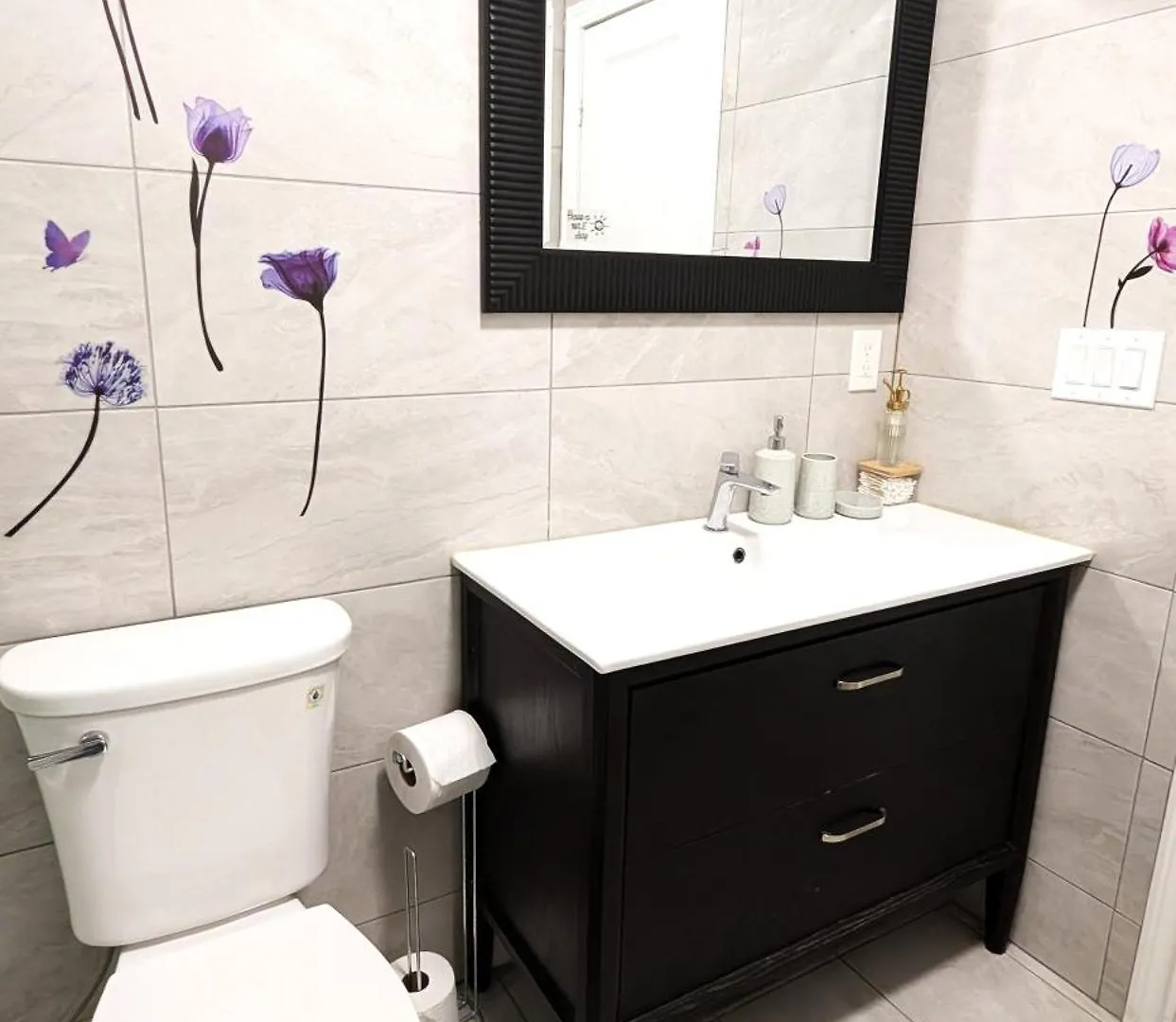 The Downtown Gem Toronto Apartment Canada